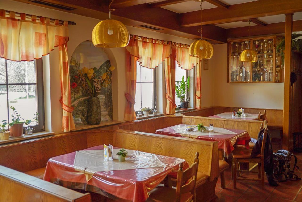 Gasthof Podobnik Bad Eisenkappel Εξωτερικό φωτογραφία